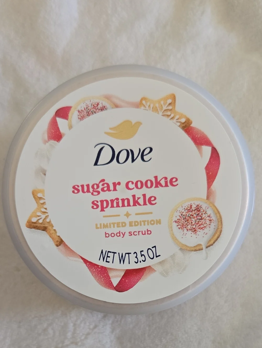 Dove Sugar Cookie Sprinkle Body Scrub — Limited Edition. - Picture 1 of 4